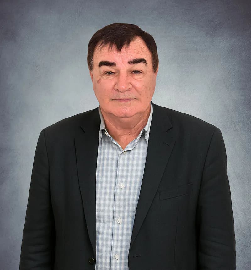 Russell LEITH