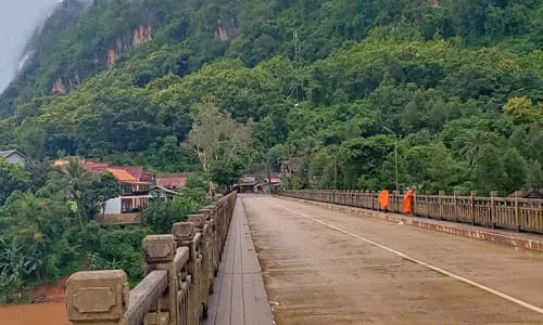 Road Privatization: Lao PDR